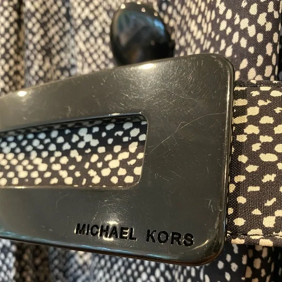 100% silk dress by Michael Kors - Picture 2 of 6